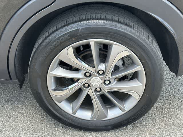 Used 2023 Buick Encore GX Essence w/ Experience Buick Package AWD/4WD image 5
