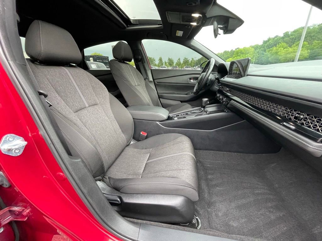 Certified 2024 Honda Accord Sport image 33