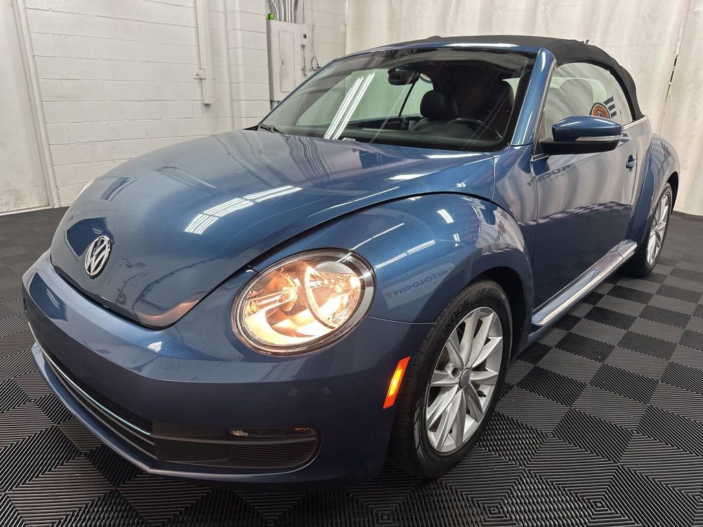 Used 2018 Volkswagen Beetle 2.0T S image 4