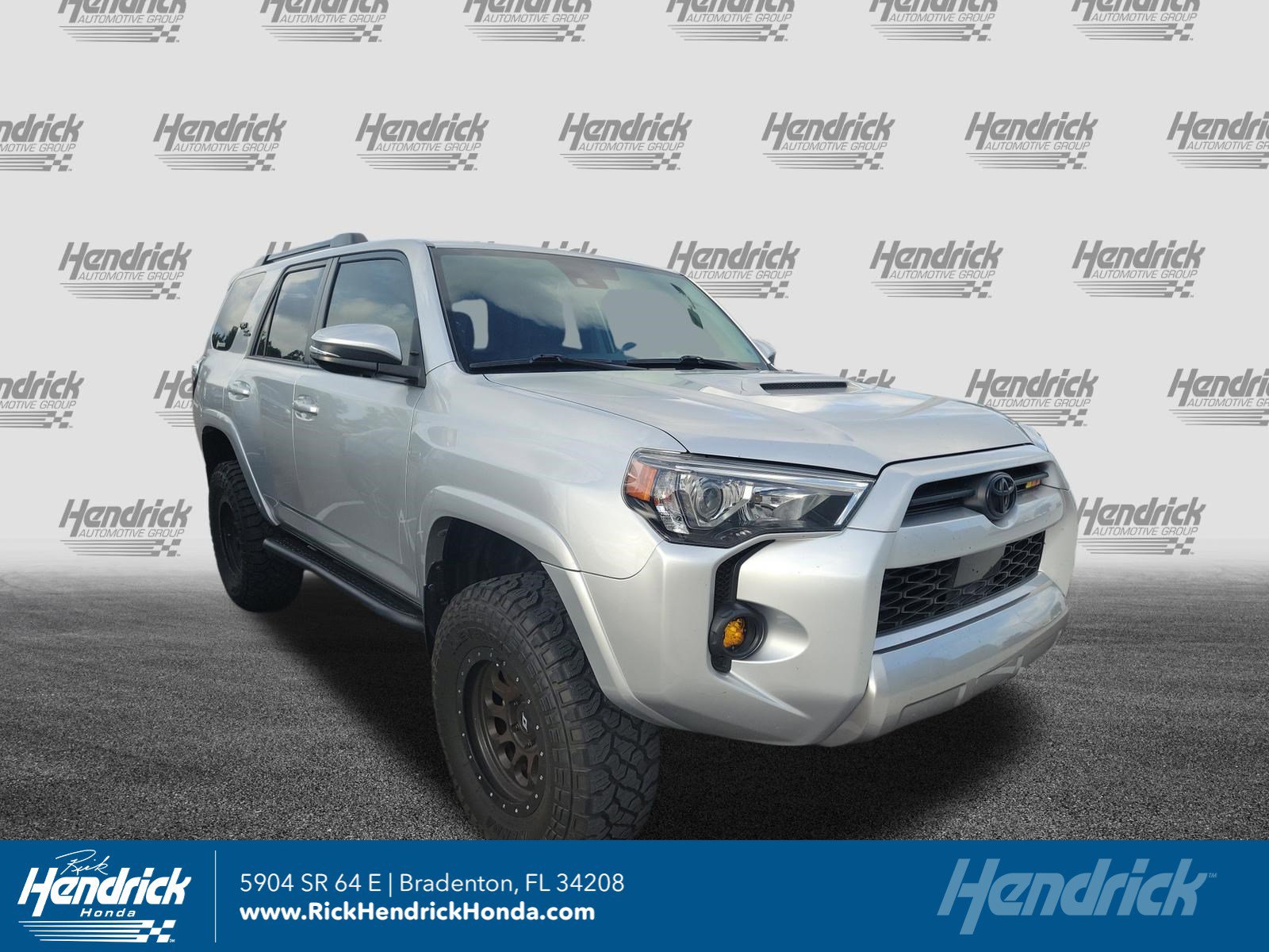Used 2020 Toyota 4Runner TRD Off-Road Premium w/ Moonroof Package AWD/4WD image 1