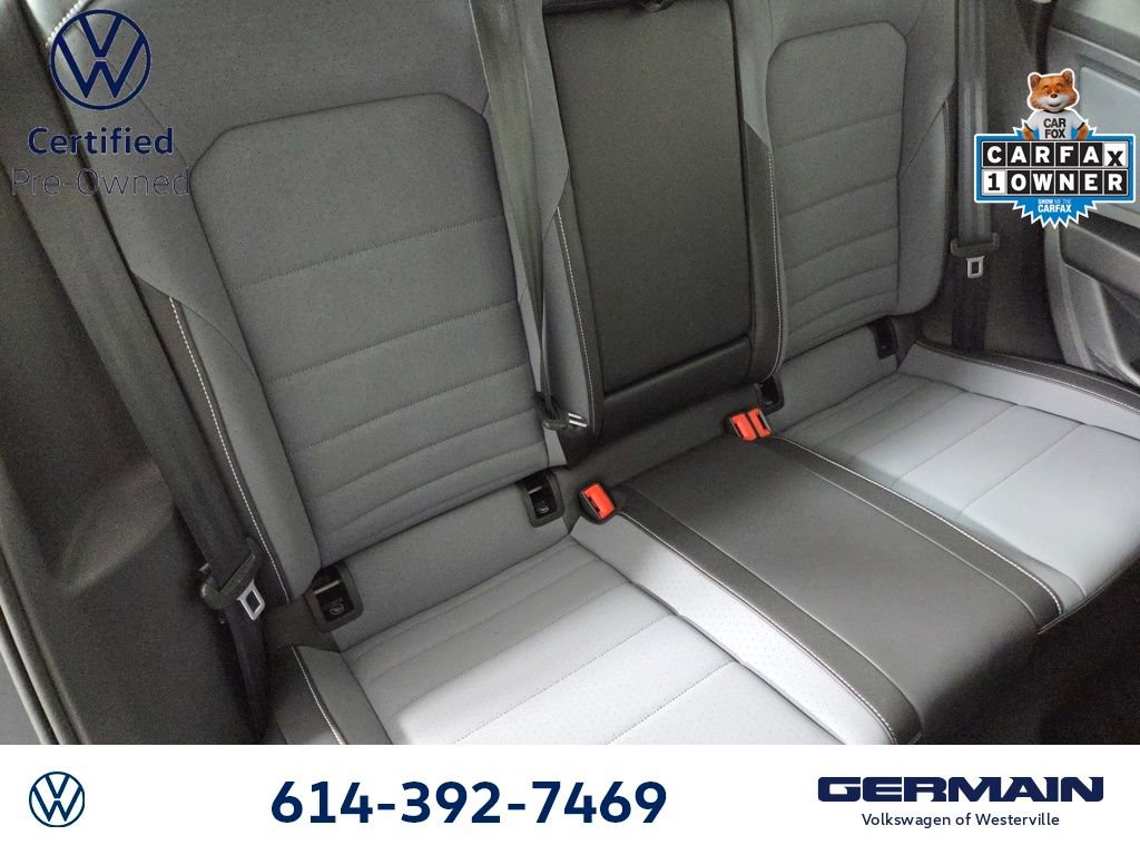 Certified 2025 Volkswagen Jetta SE w/ Sunroof Package image 23