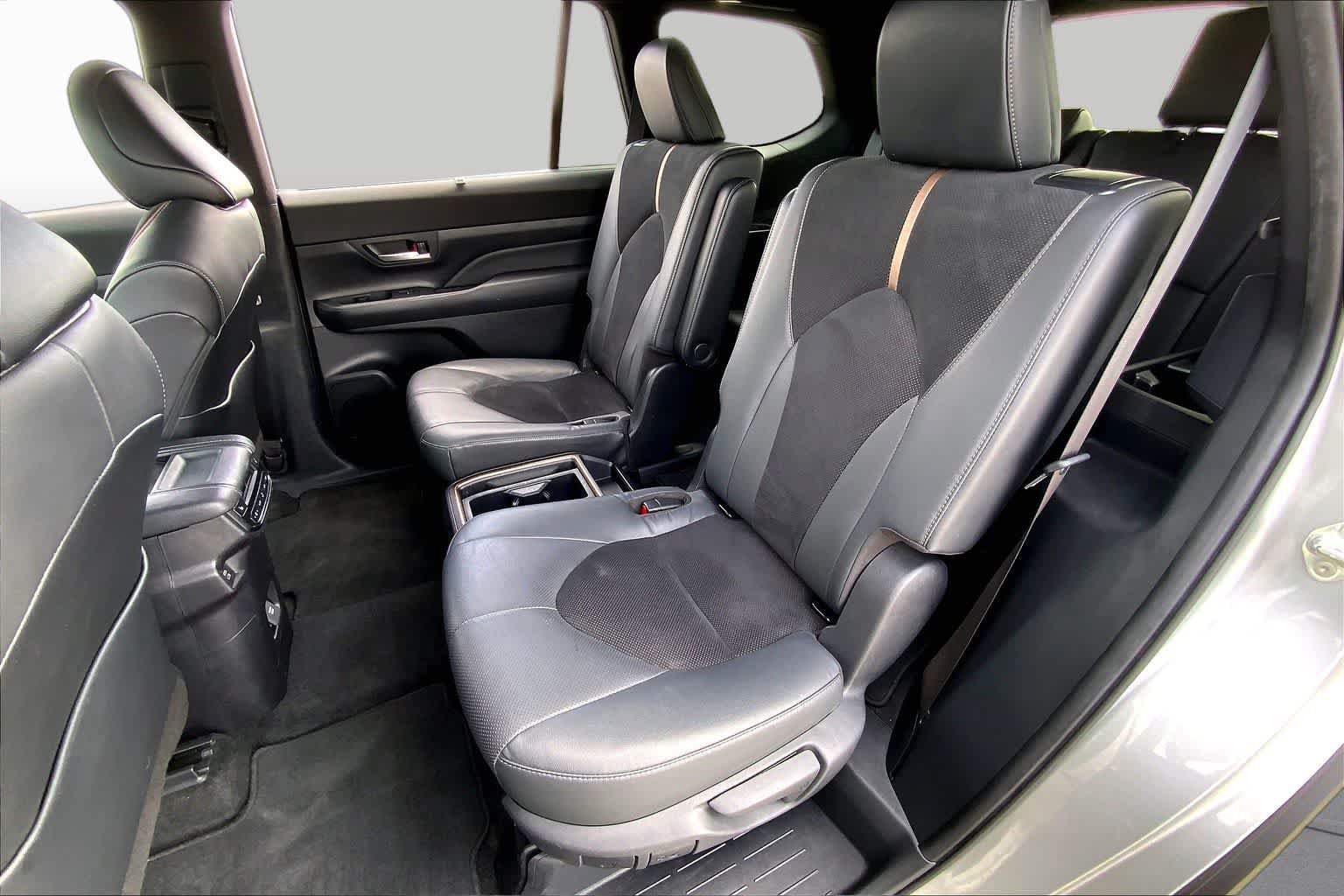 Certified 2024 Toyota Grand Highlander AWD Hybrid image 20