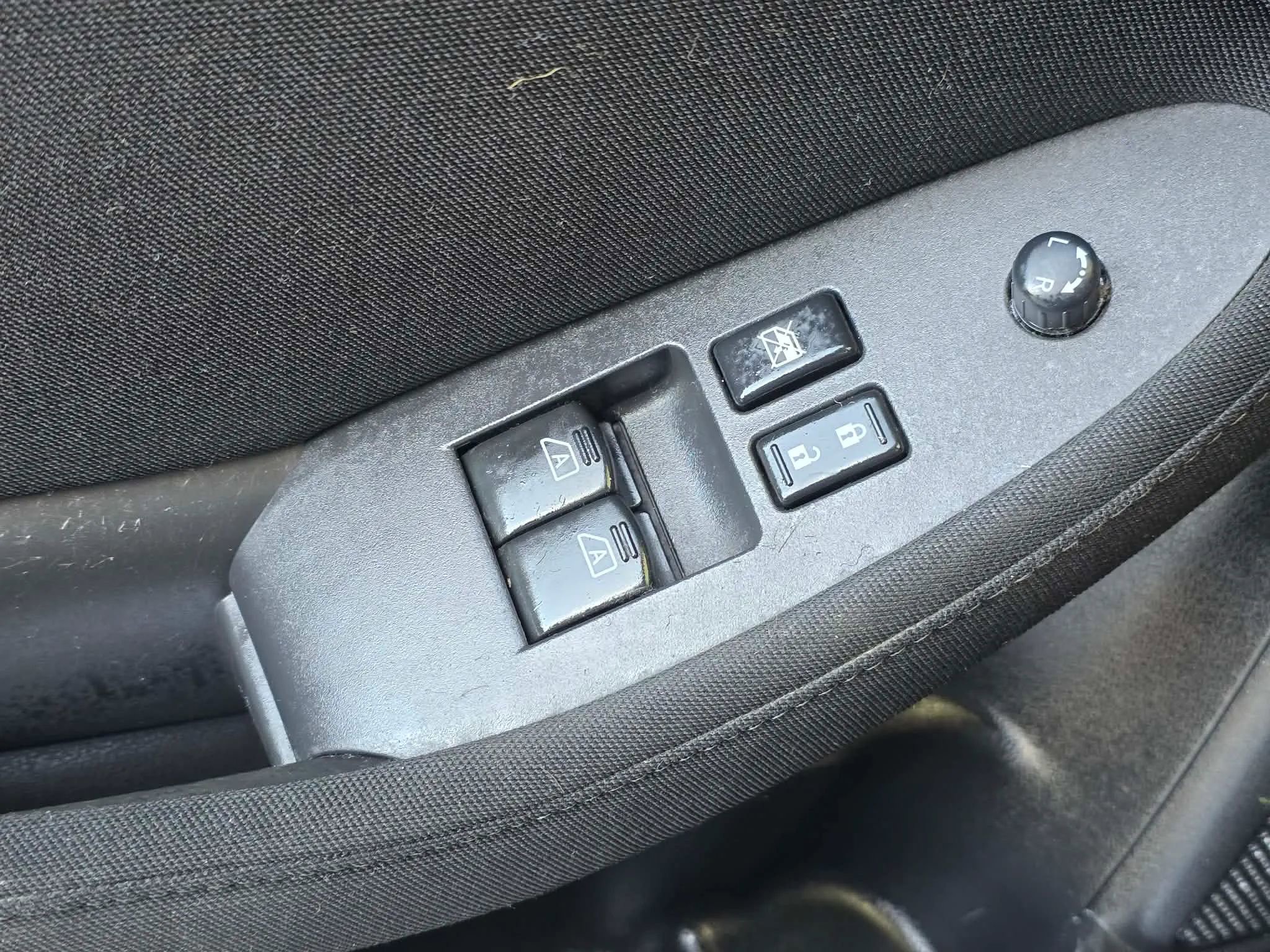 Used 2015 Nissan 370Z Coupe image 20