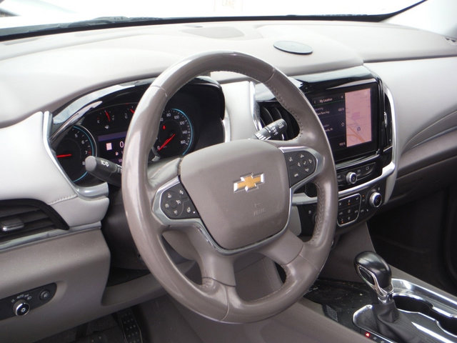 Used 2021 Chevrolet Traverse Premier AWD/4WD image 16