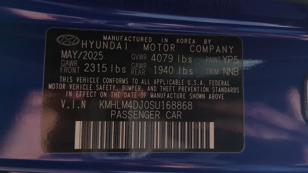 Certified 2025 Hyundai Elantra SEL FWD image 22