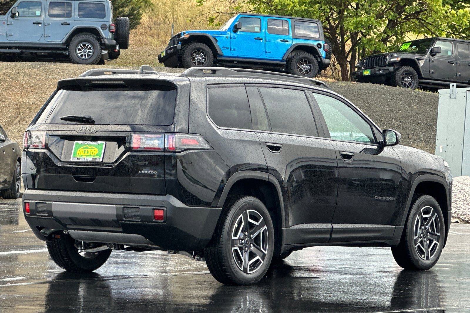 New 2026 Jeep Cherokee Laredo AWD/4WD image 4