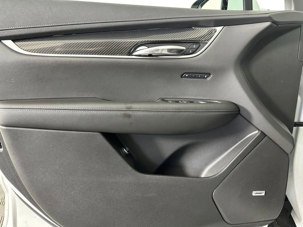 Used 2021 Cadillac XT6 Sport AWD/4WD image 24