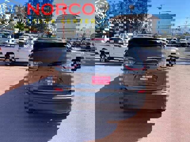 Used 2019 Jeep Cherokee Latitude Plus image 6