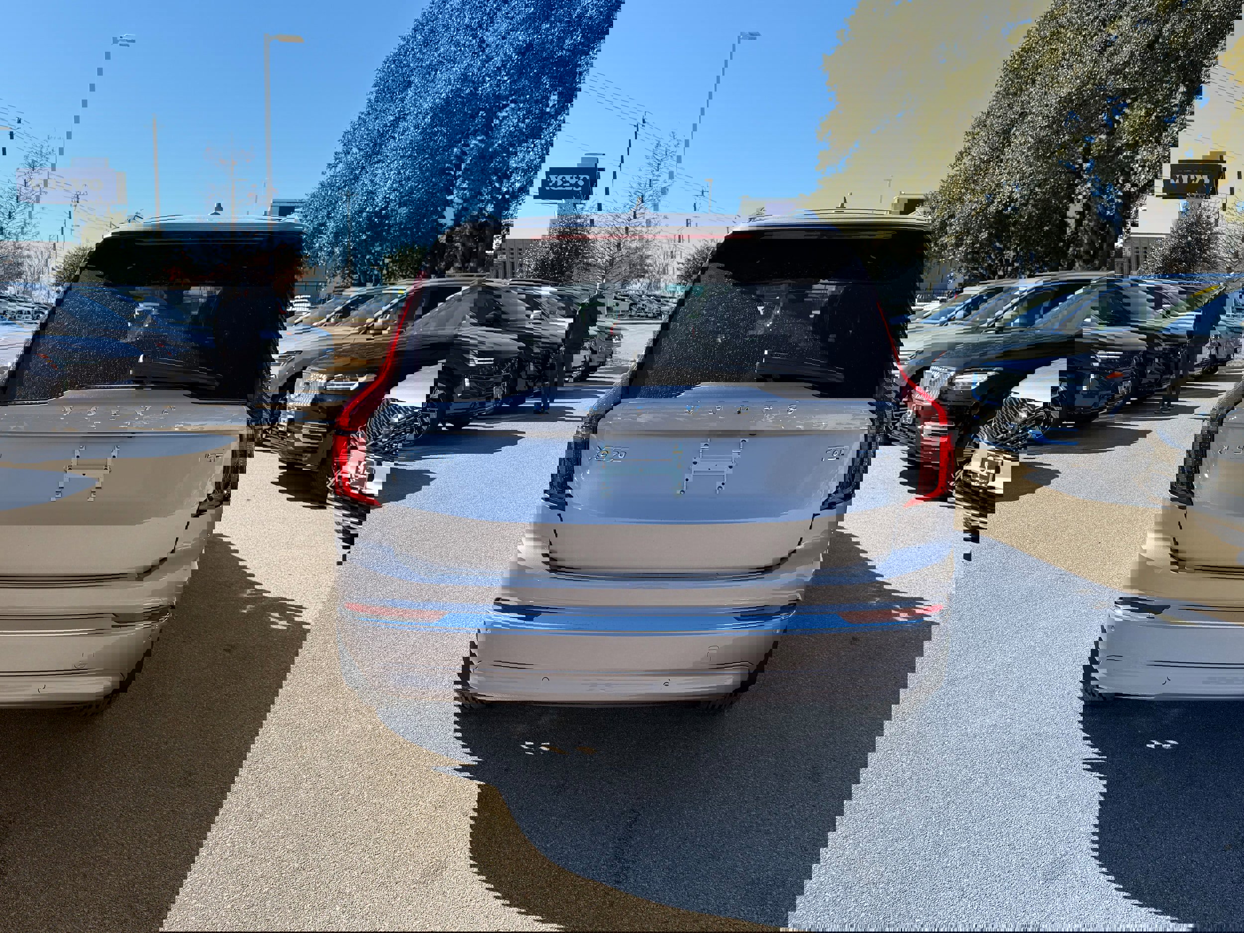 New 2026 Volvo XC90 T8 Ultra w/ Lounge Package image 4