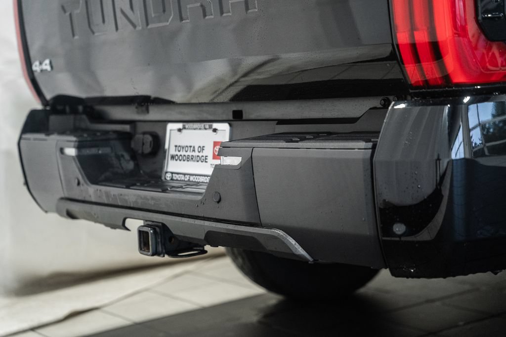 Used 2024 Toyota Tundra SR5 w/ SR5 Convenience Package AWD/4WD image 8
