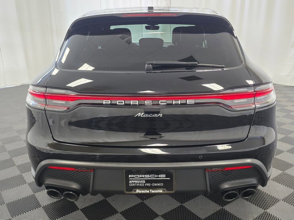 Certified 2024 Porsche Macan image 6