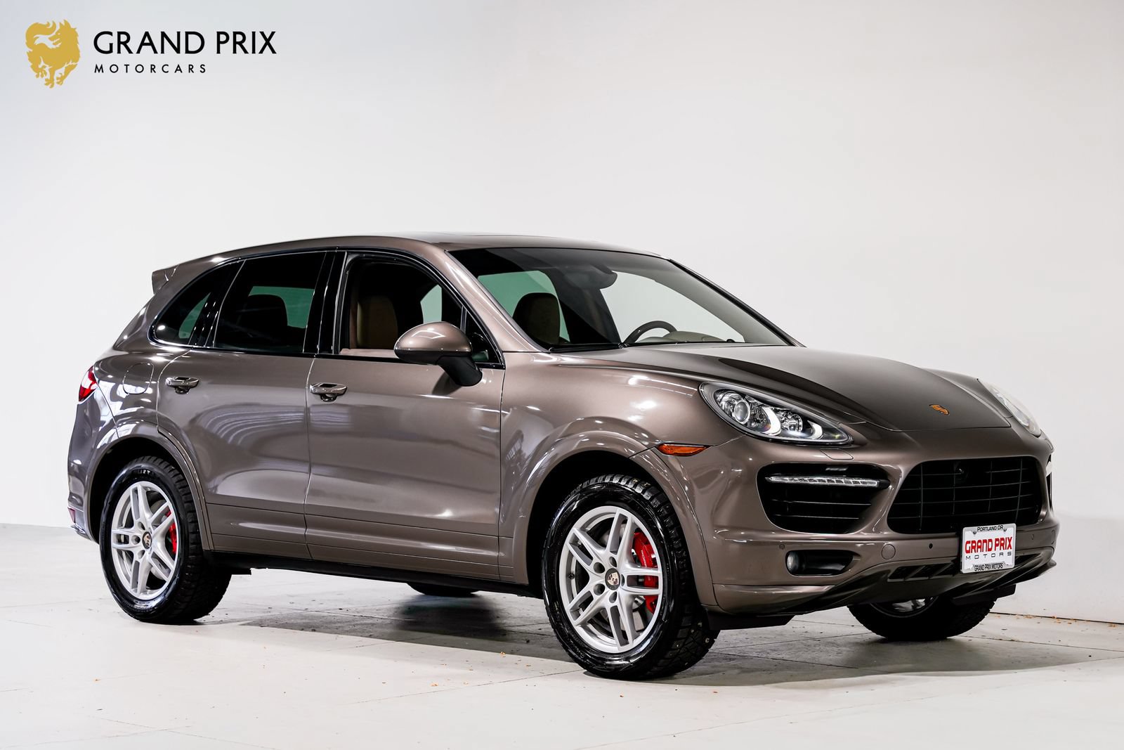Used 2013 Porsche Cayenne Turbo AWD/4WD image 1
