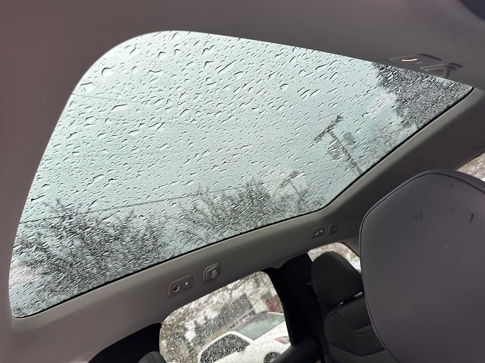 New 2025 Volvo EX90 Plus w/ Protection Package Premier image 24