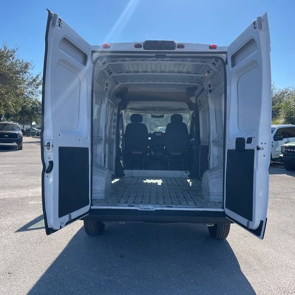 Used 2023 RAM ProMaster 2500 w/ Convenience Group image 10