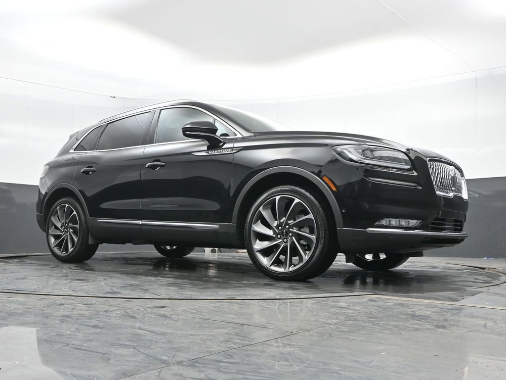 Used 2022 Lincoln Nautilus Reserve w/ Equipment Group 202A image 50