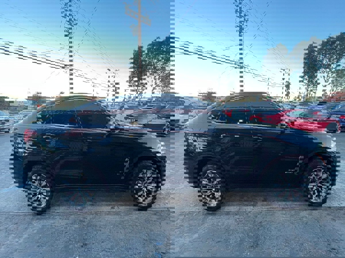 Used 2018 BMW X6 sDrive35i image 4