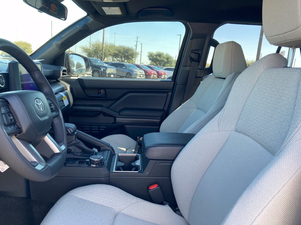 New 2026 Toyota 4Runner SR5 AWD/4WD image 10