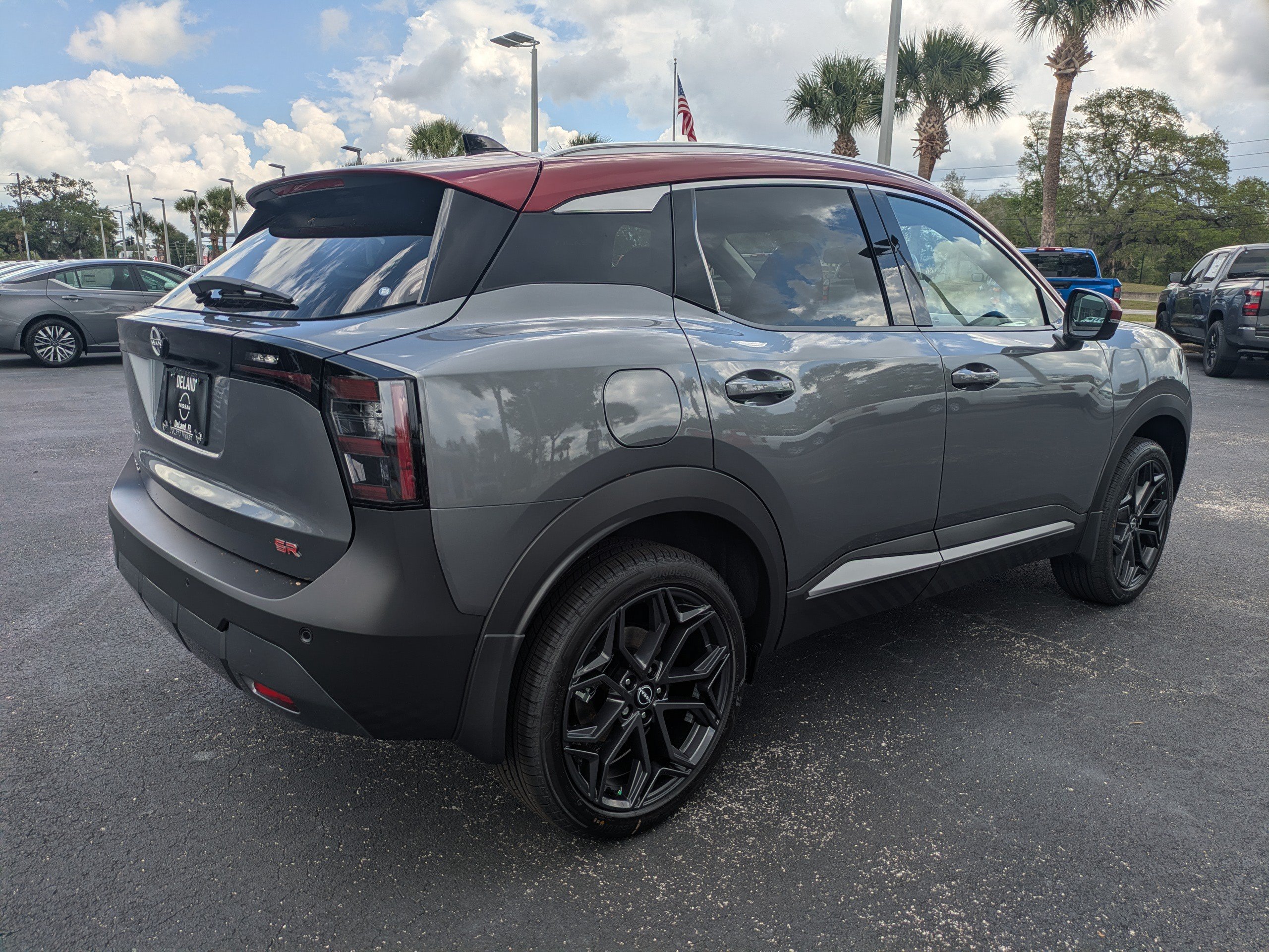 New 2026 Nissan Kicks SR FWD image 4