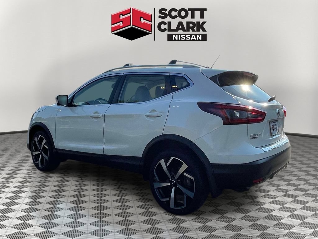 Used 2022 Nissan Rogue Sport SL AWD/4WD image 4