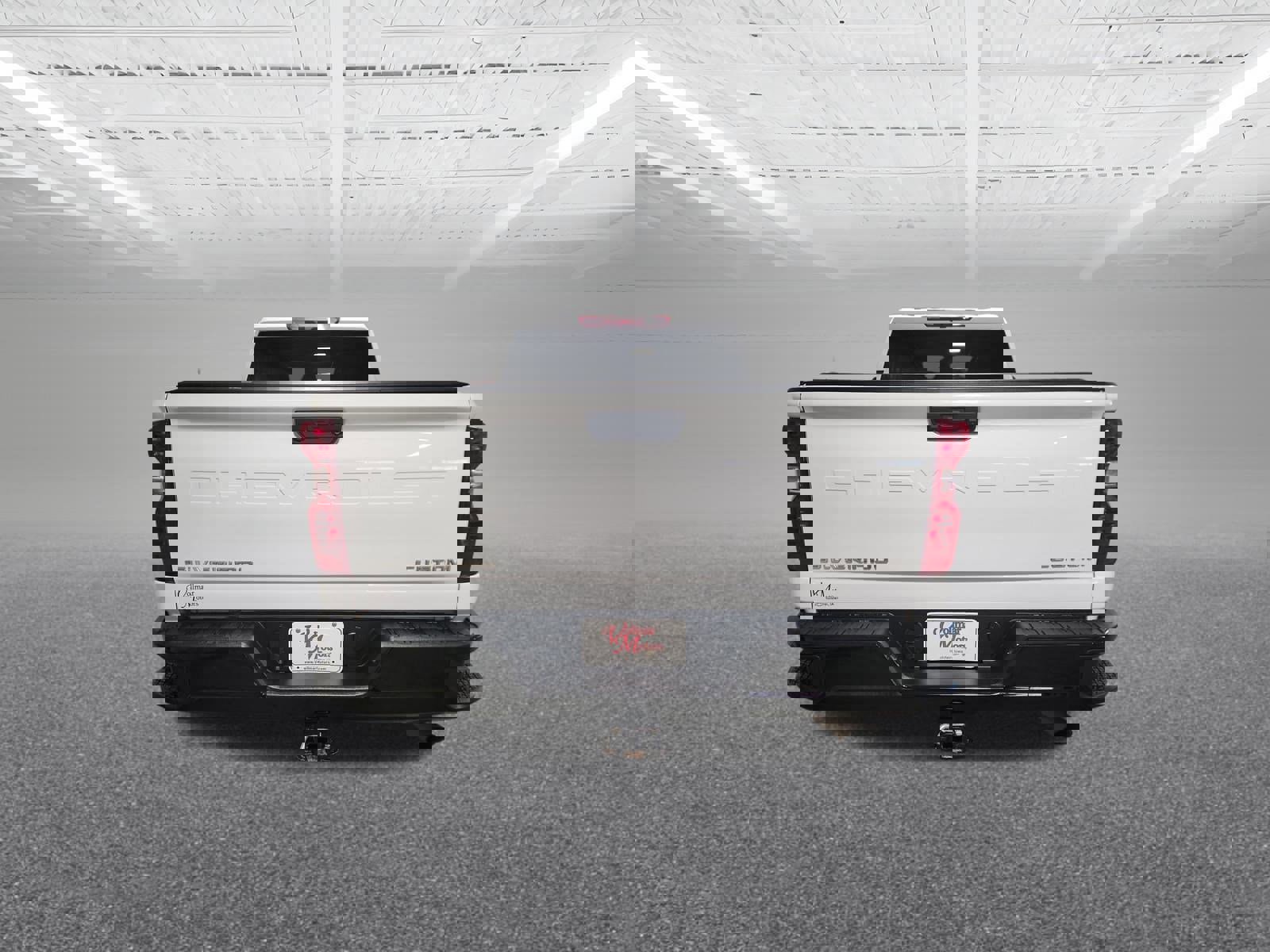 Used 2024 Chevrolet Silverado 2500 Custom w/ Custom Convenience Package image 7