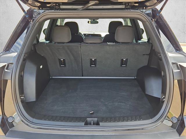 Certified 2025 Chevrolet Equinox LT AWD/4WD image 6