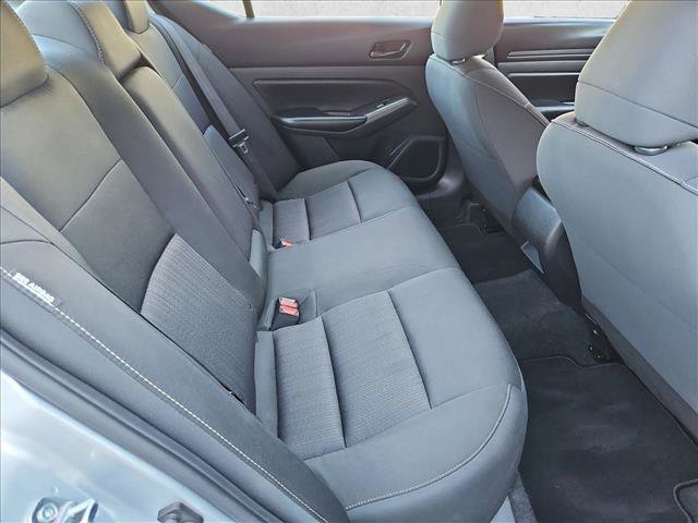Used 2024 Nissan Altima 2.5 S FWD image 18