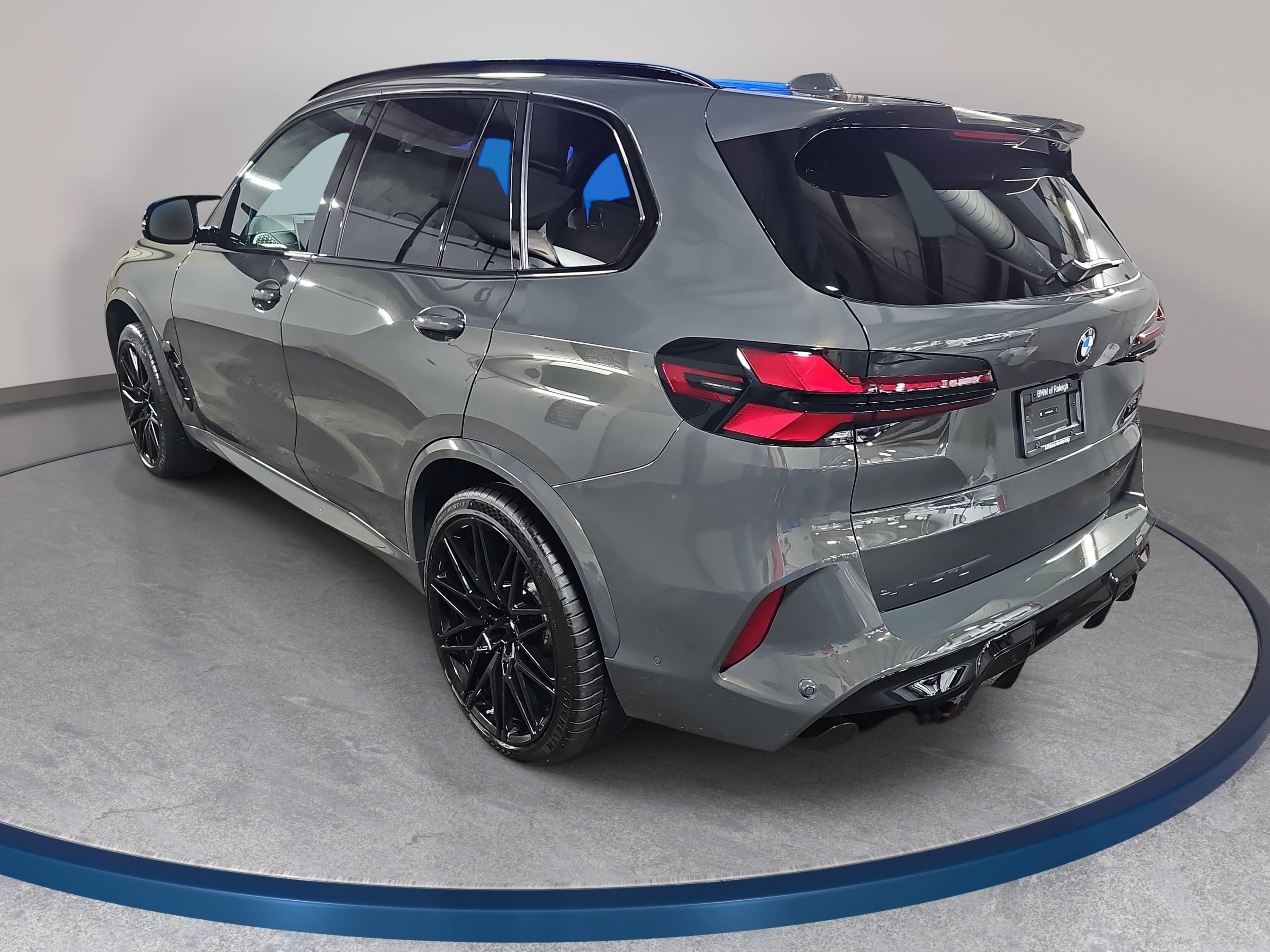 New 2026 BMW X5 M Competition w/ Executive Package AWD/4WD image 7