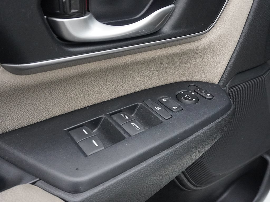 Used 2018 Honda CR-V EX image 42