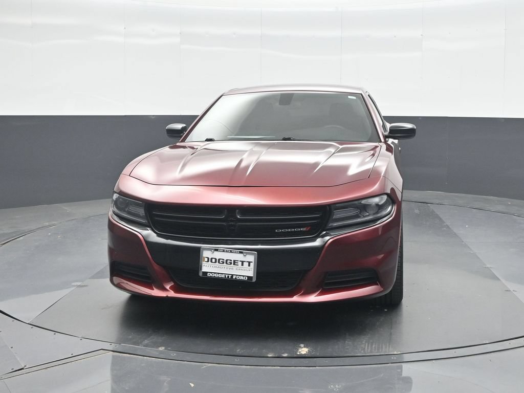 Used 2019 Dodge Charger SXT w/ Blacktop Package RWD image 5