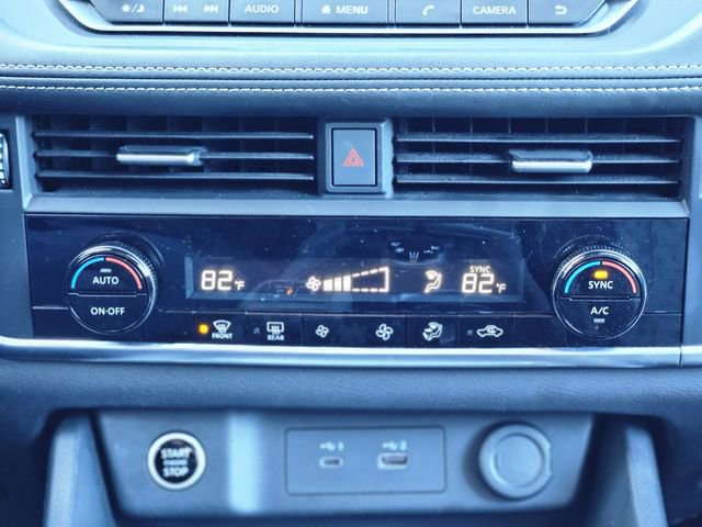 Certified 2023 Nissan Rogue SV image 24