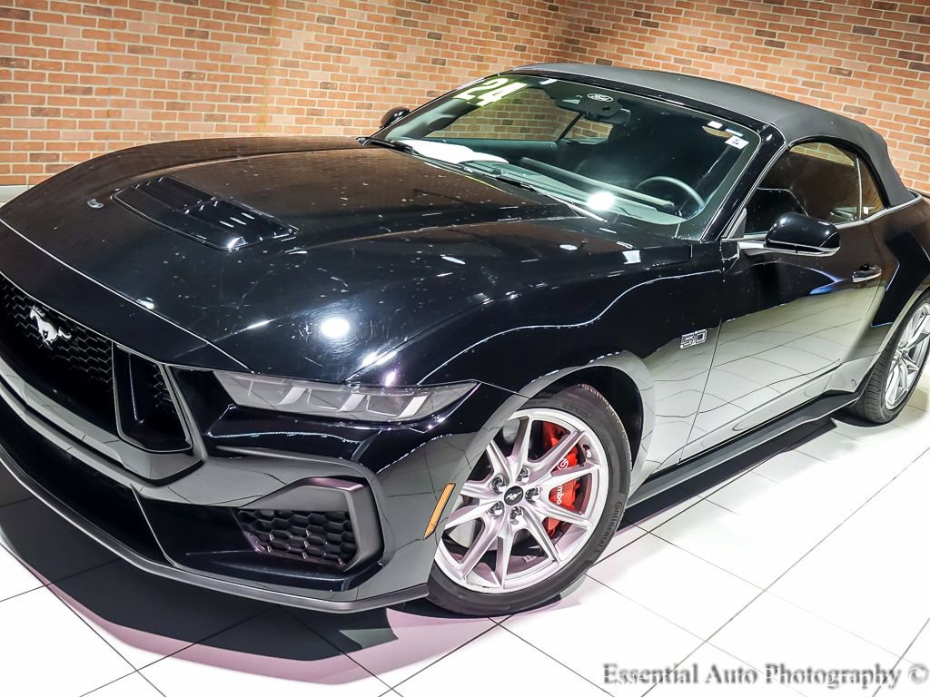 Used 2024 Ford Mustang GT Premium image 5