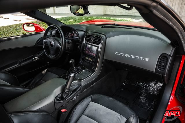 Used 2013 Chevrolet Corvette Z06 w/ 3LZ Preferred Equipment Group RWD image 22