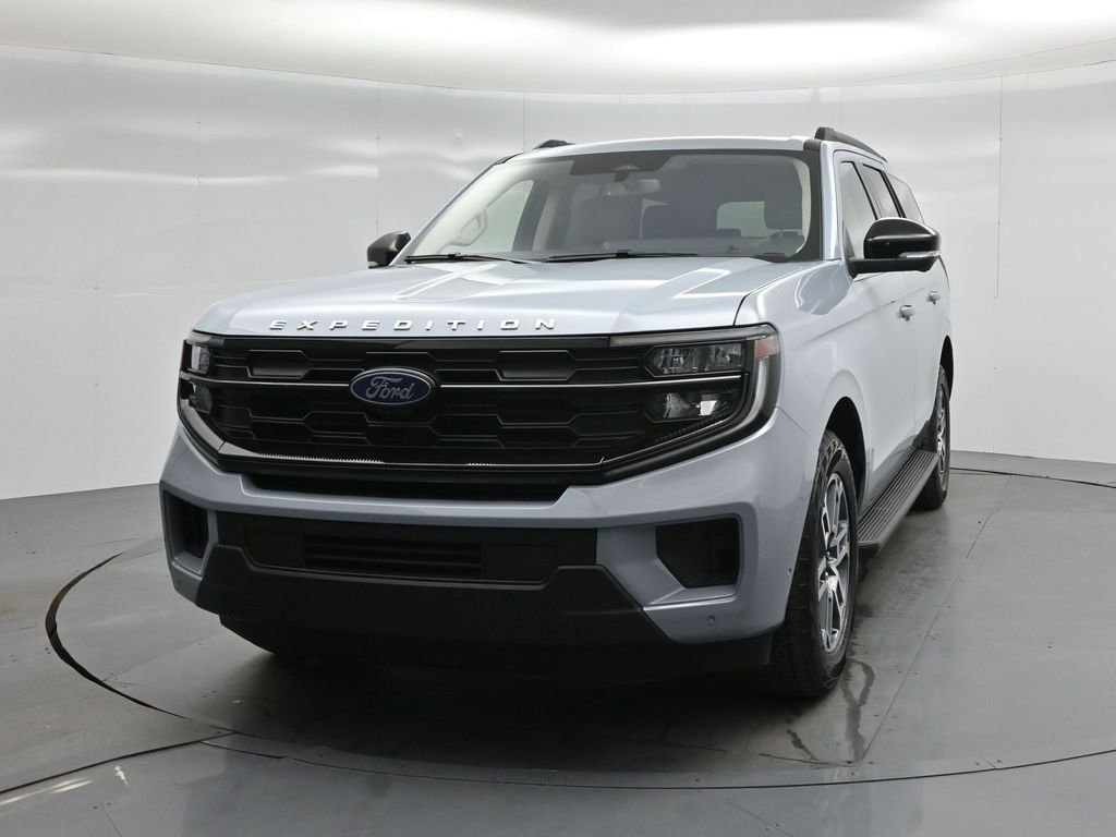 Certified 2025 Ford Expedition Active image 56