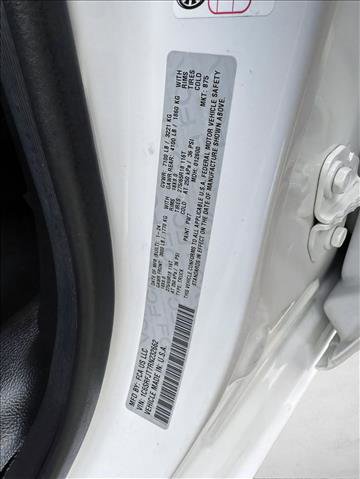 Used 2024 RAM 1500 Laramie image 22