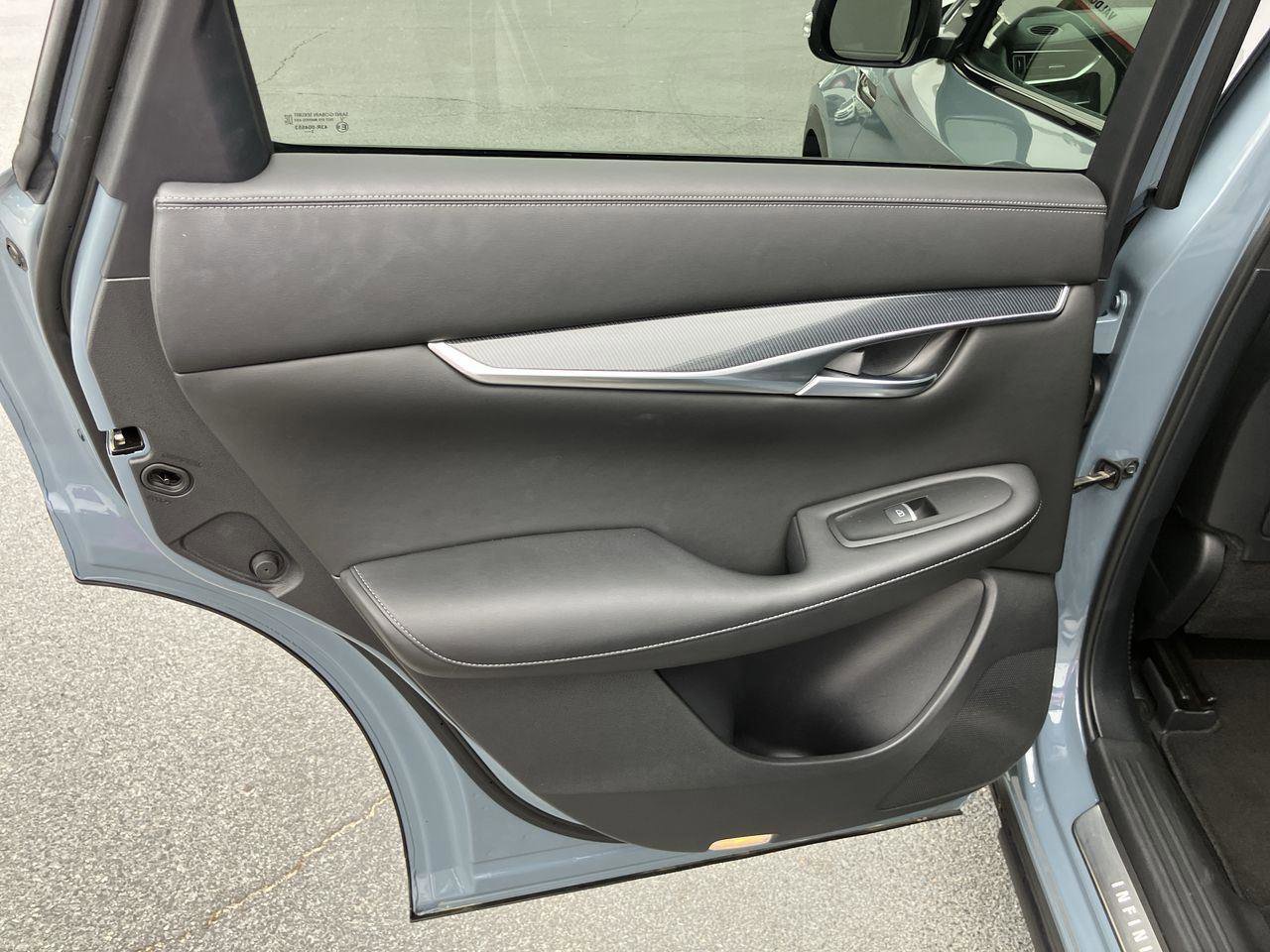 Used 2023 INFINITI QX50 Sport image 26