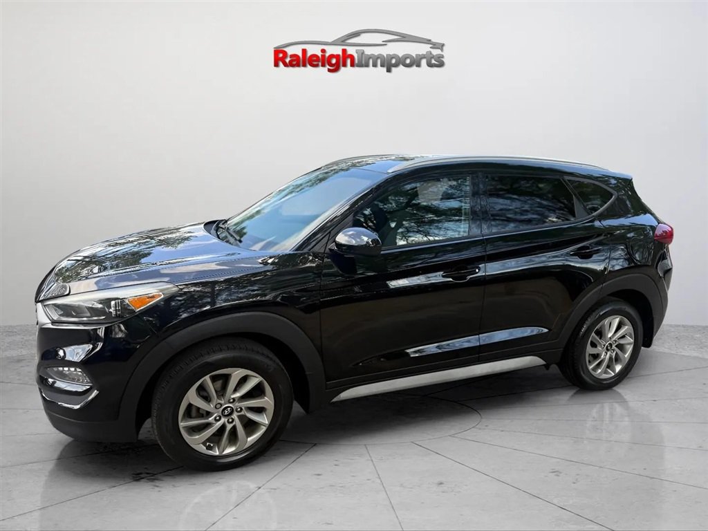 Used 2017 Hyundai Tucson SE AWD/4WD image 5
