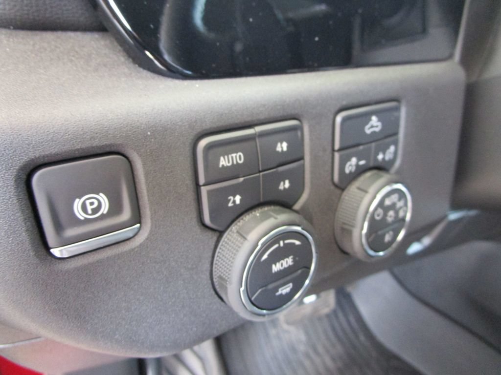 Used 2025 Chevrolet Silverado 1500 RST w/ All Star Edition Plus AWD/4WD image 31