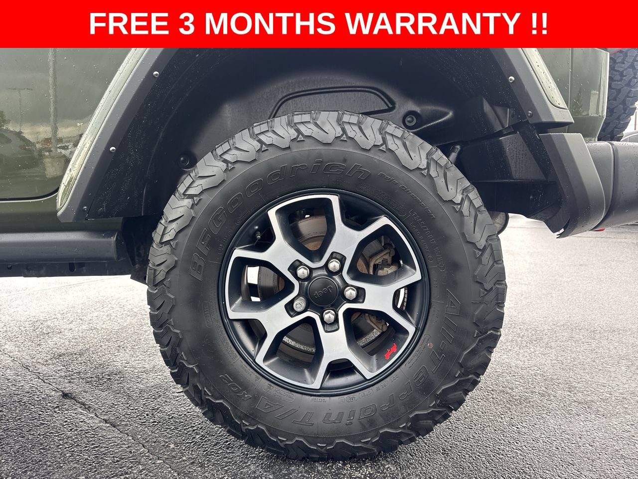 Used 2022 Jeep Wrangler Unlimited Rubicon w/ LED Lighting Group AWD/4WD image 34