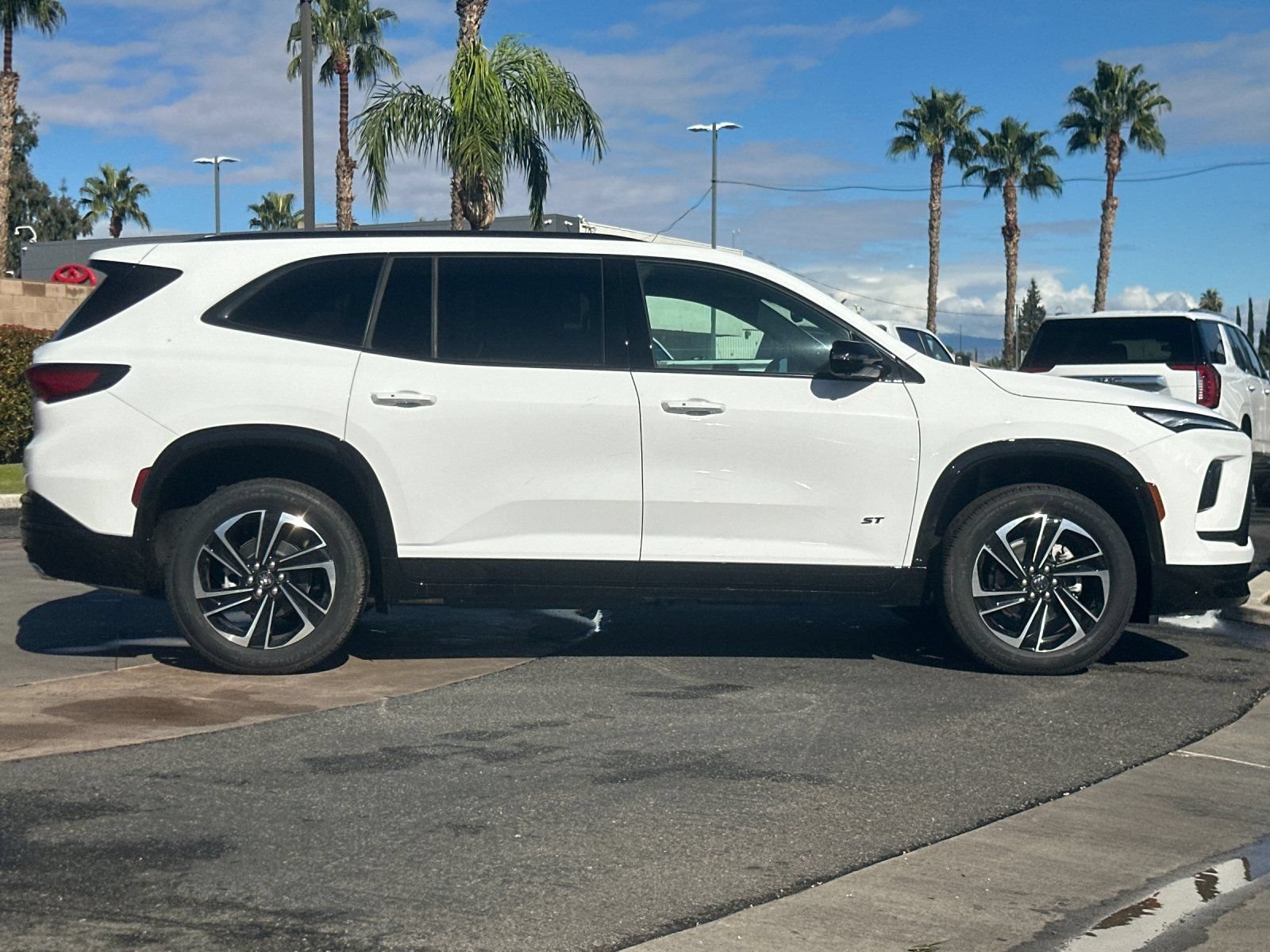 New 2026 Buick Enclave Sport Touring FWD image 3