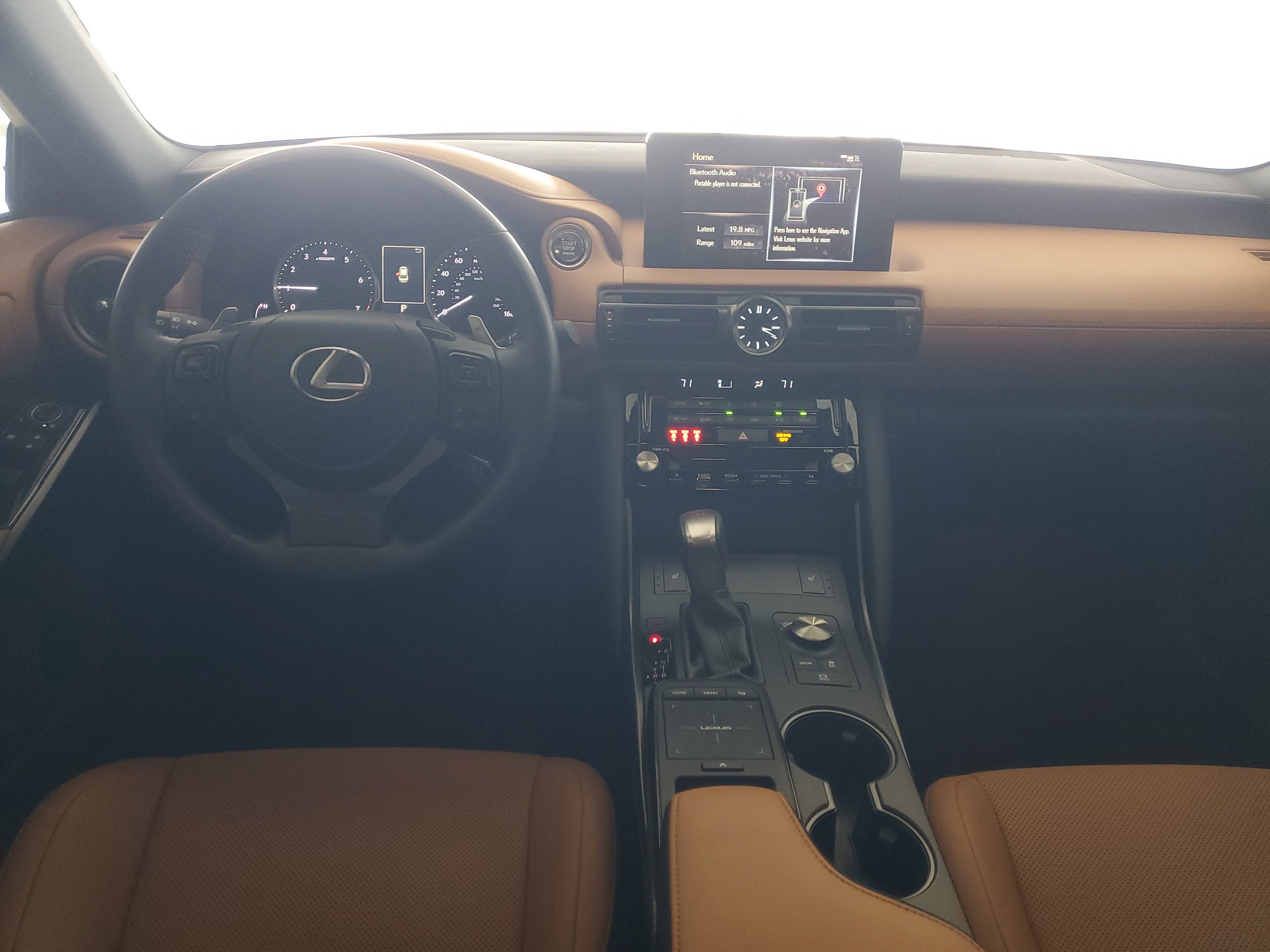 Used 2025 Lexus IS 350 F Sport w/ Accessory Package 2 RWD image 12