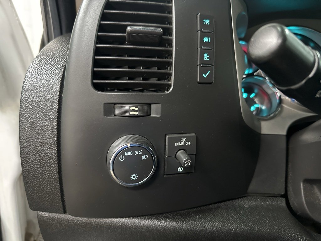 Used 2014 Chevrolet Silverado 2500 LT image 30