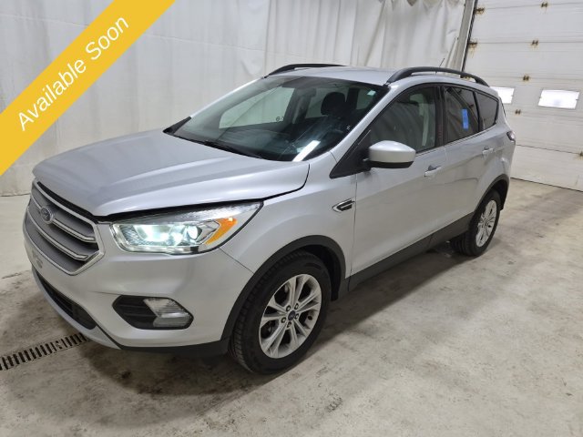 Used 2017 Ford Escape SE w/ Equipment Group 201A