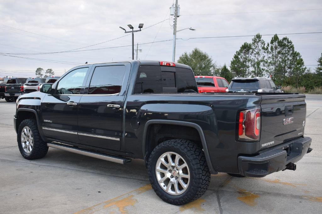 Used 2018 GMC Sierra 1500 Denali image 3