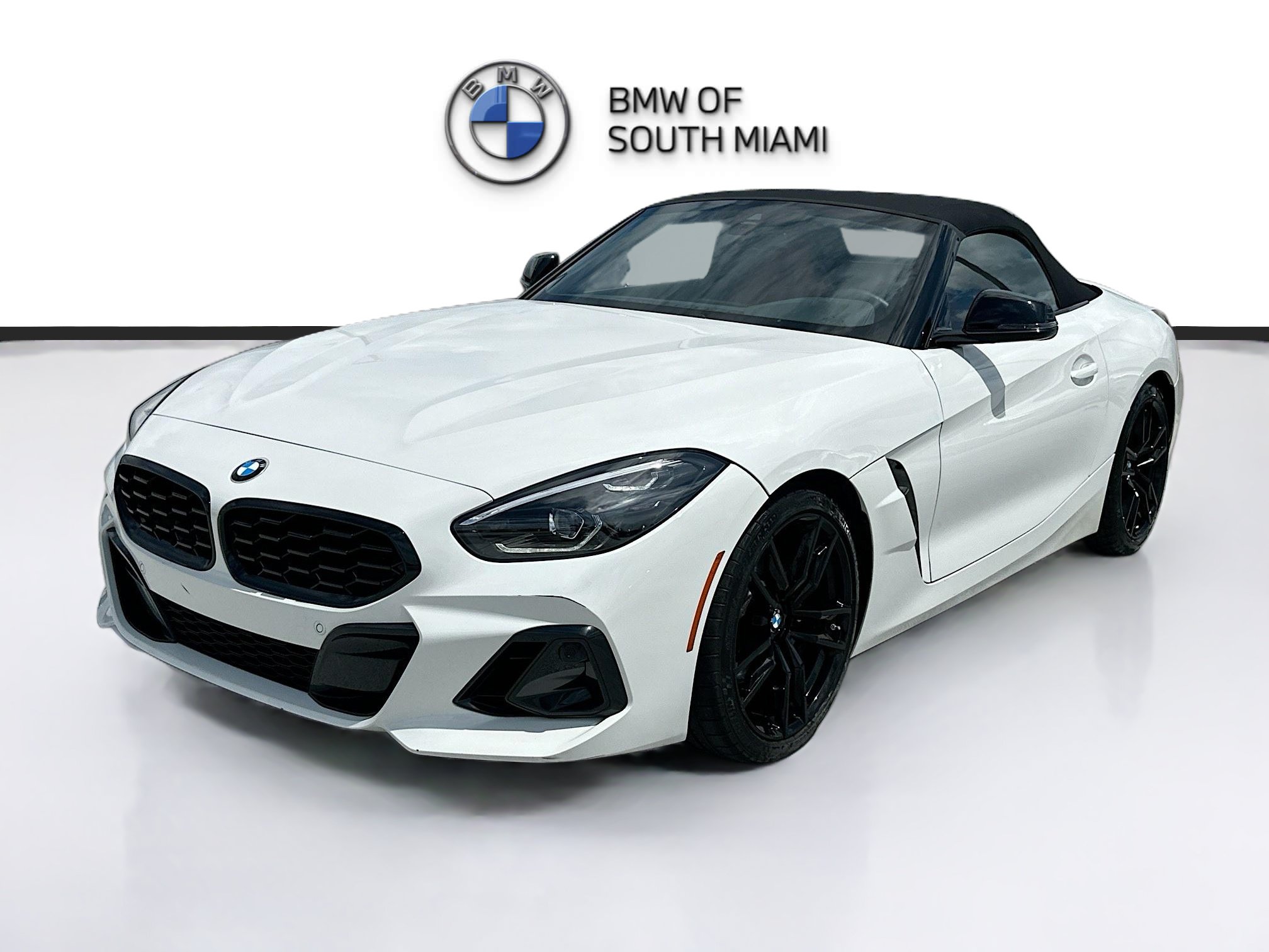 Used 2023 BMW Z4 sDrive30i w/ Shadowloine Package RWD image 3