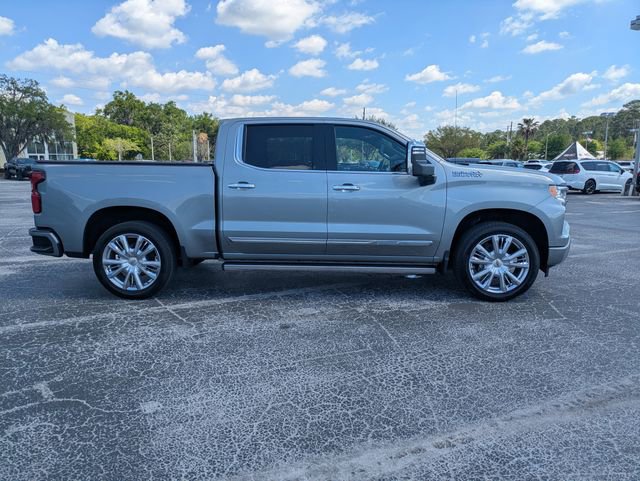 Certified 2024 Chevrolet Silverado 1500 High Country w/ High Country Premium Package AWD/4WD image 3