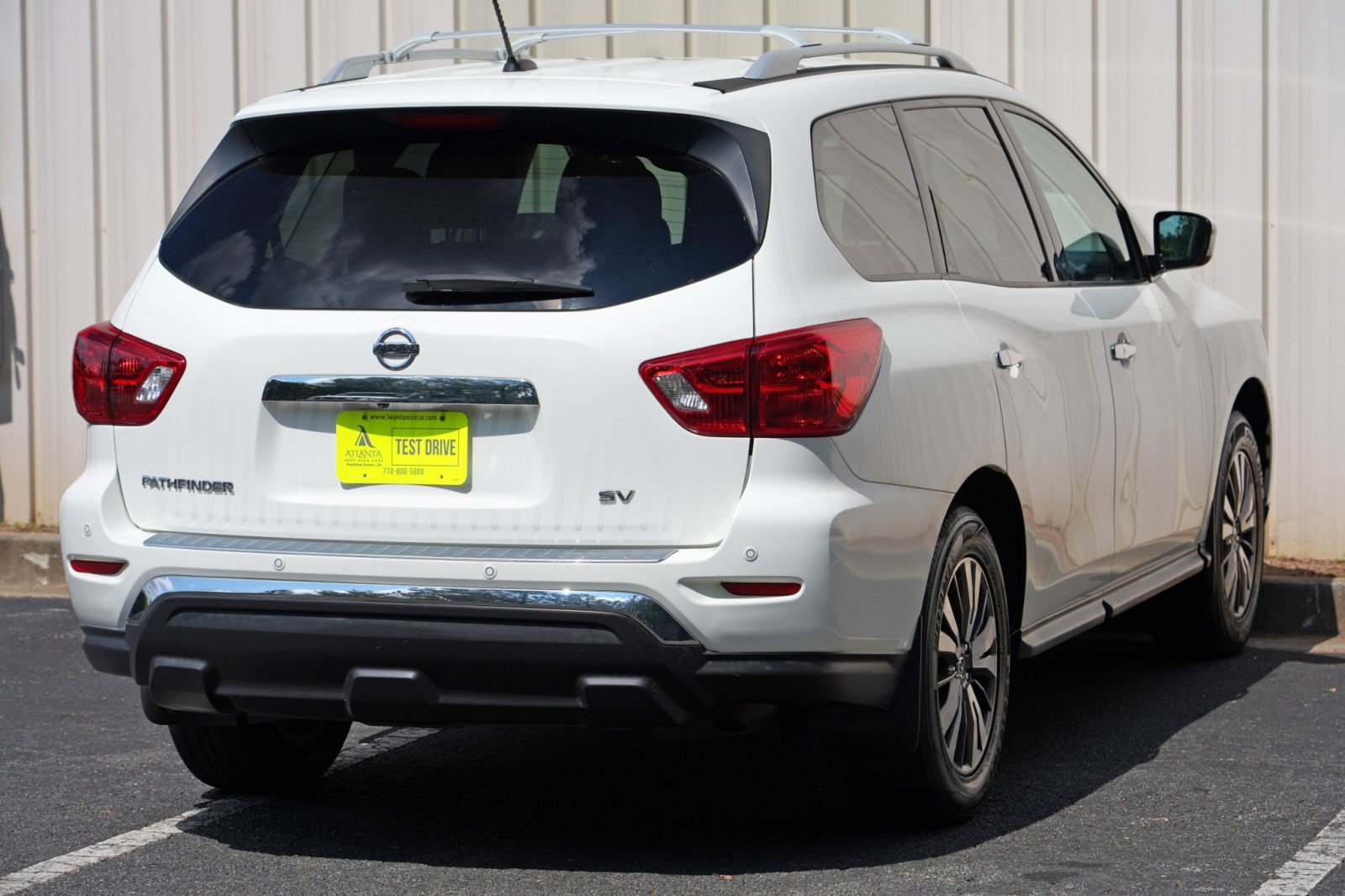 Used 2017 Nissan Pathfinder SV FWD image 48