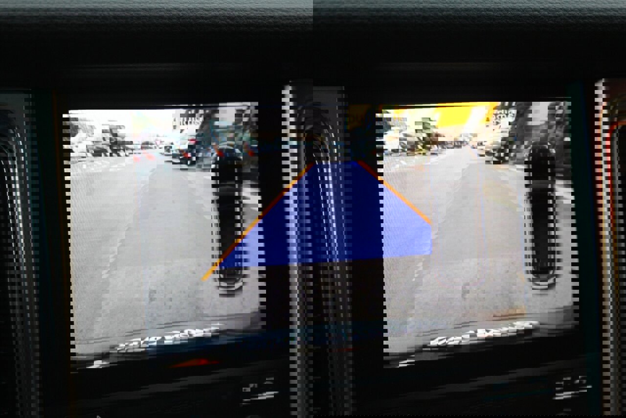 Used 2018 Porsche Macan image 10