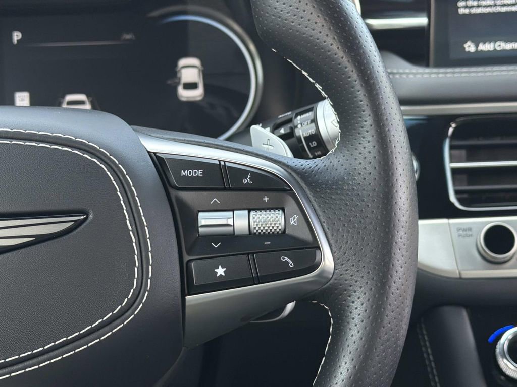 Used 2025 Genesis G70 3.3T Advanced w/ Sport Prestige Package RWD image 10