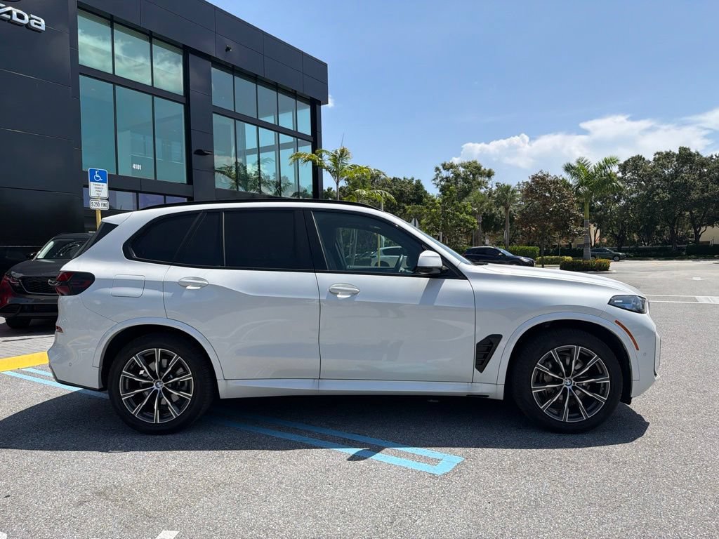 Used 2026 BMW X5 sDrive40i RWD image 3
