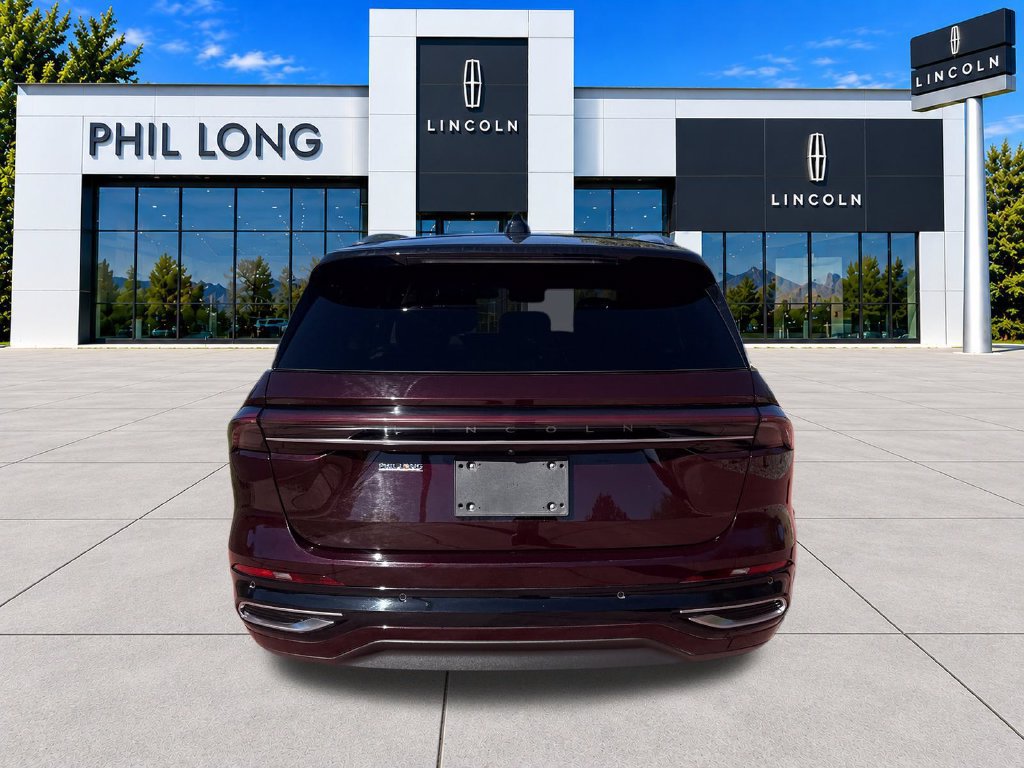 Certified 2024 Lincoln Nautilus Reserve w/ Equipment Group 202A AWD/4WD image 7